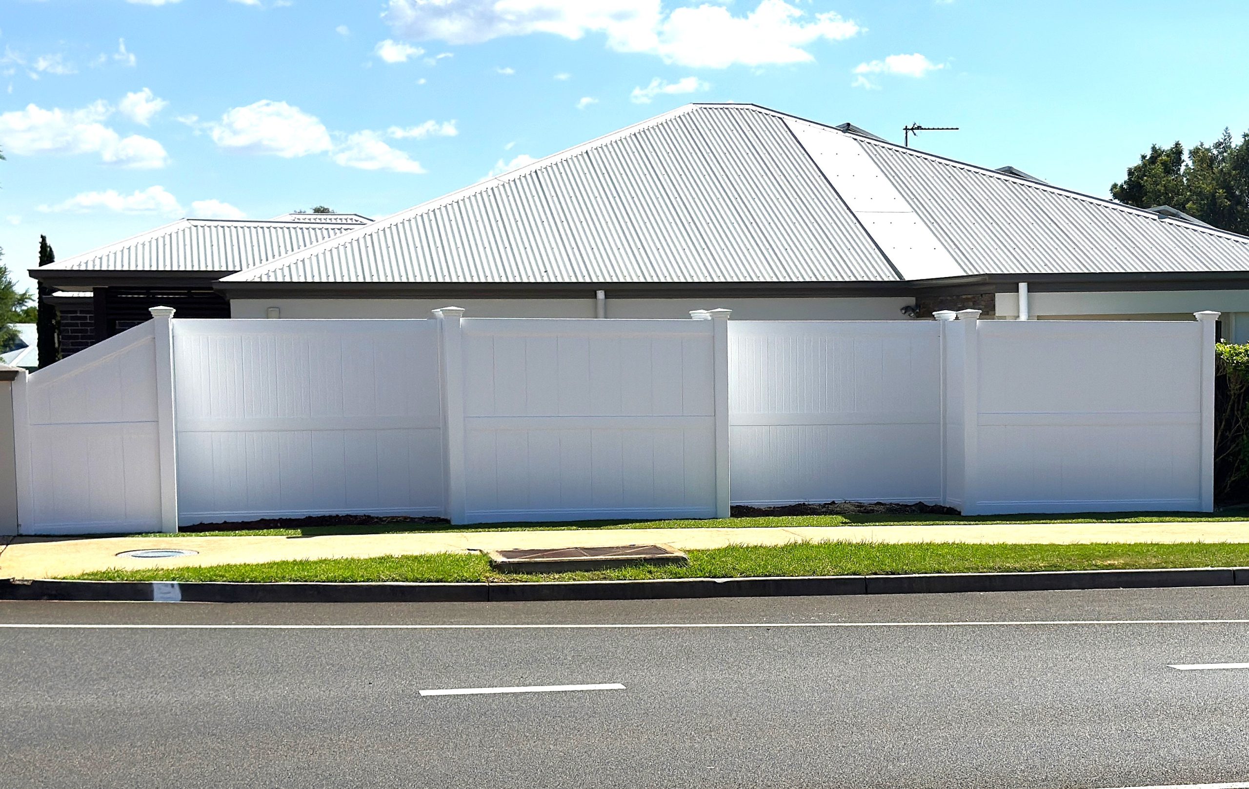 Lady Jane - 1.9m Full Privacy Fence - Image 2