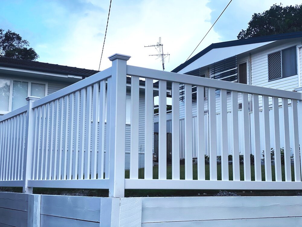 Margaret - 1.2m PVC Garden Fence - Image 2