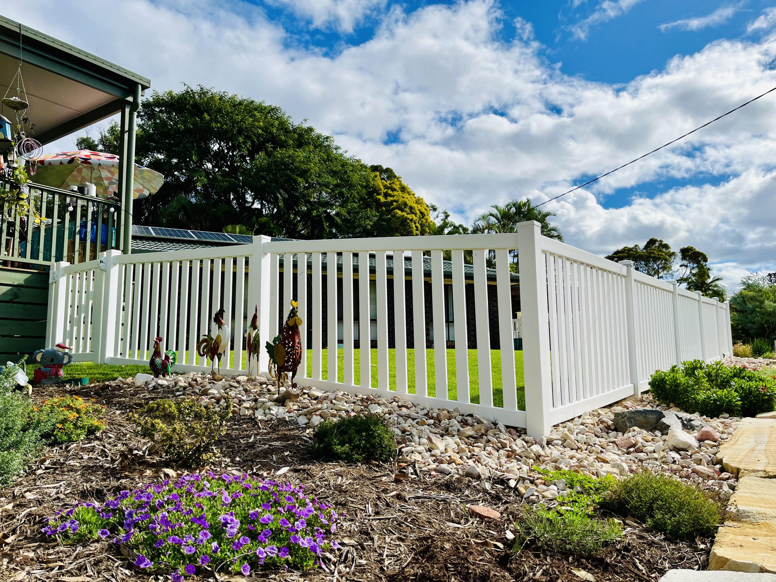 Margaret - 1.2m PVC Garden Fence - Image 8